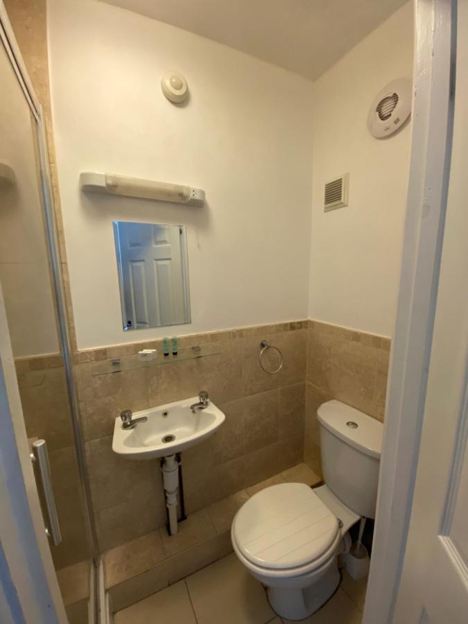 Contractors Guest House هاي ويكومبْ المظهر الخارجي الصورة