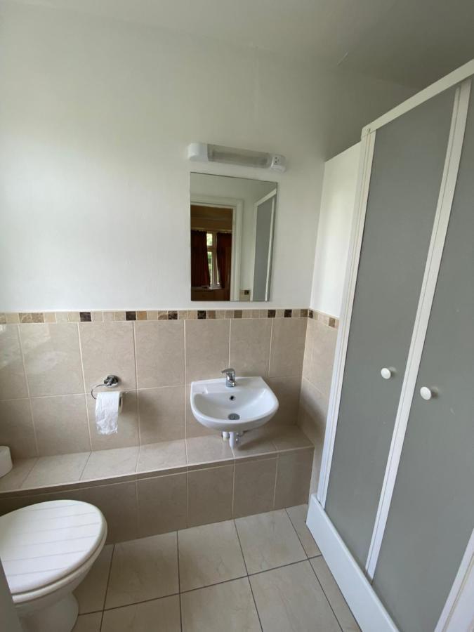 Contractors Guest House هاي ويكومبْ المظهر الخارجي الصورة